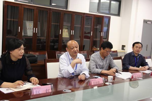 说明: IMG_2928 说明: IMG_2928